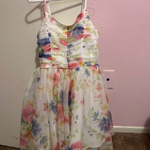 Girls dress